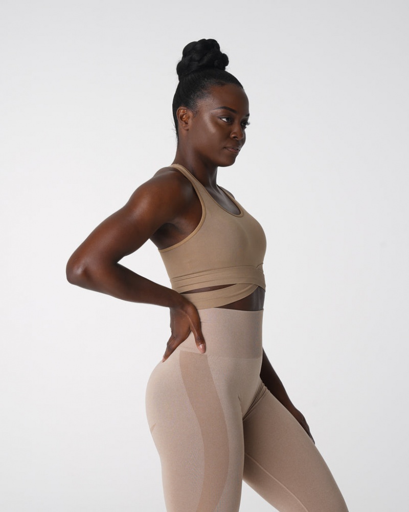 Staniki Sportowe Damskie NVGTN Sculpt Seamless Beżowe | NVGTN PL-80KSOYZNL
