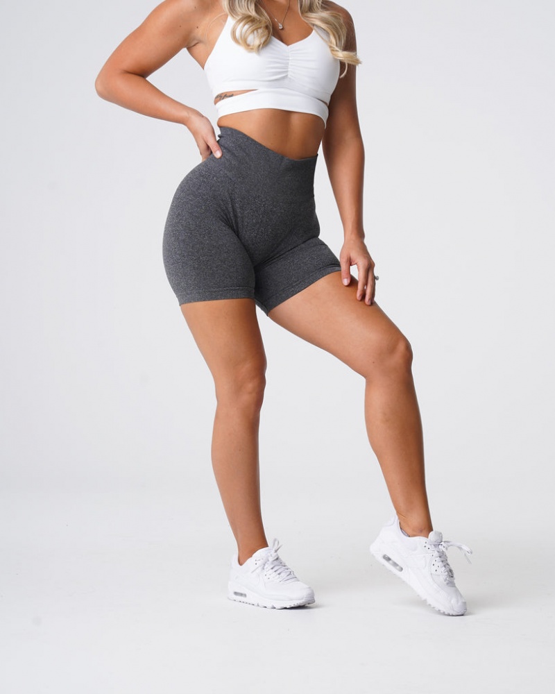 Szorty Damskie NVGTN Pro Seamless Czarne | NVGTN PL-82FLWKBEO